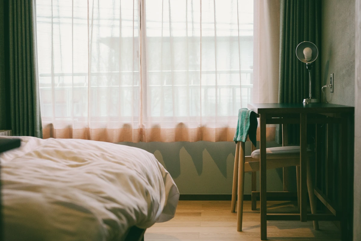 SINGLE Room